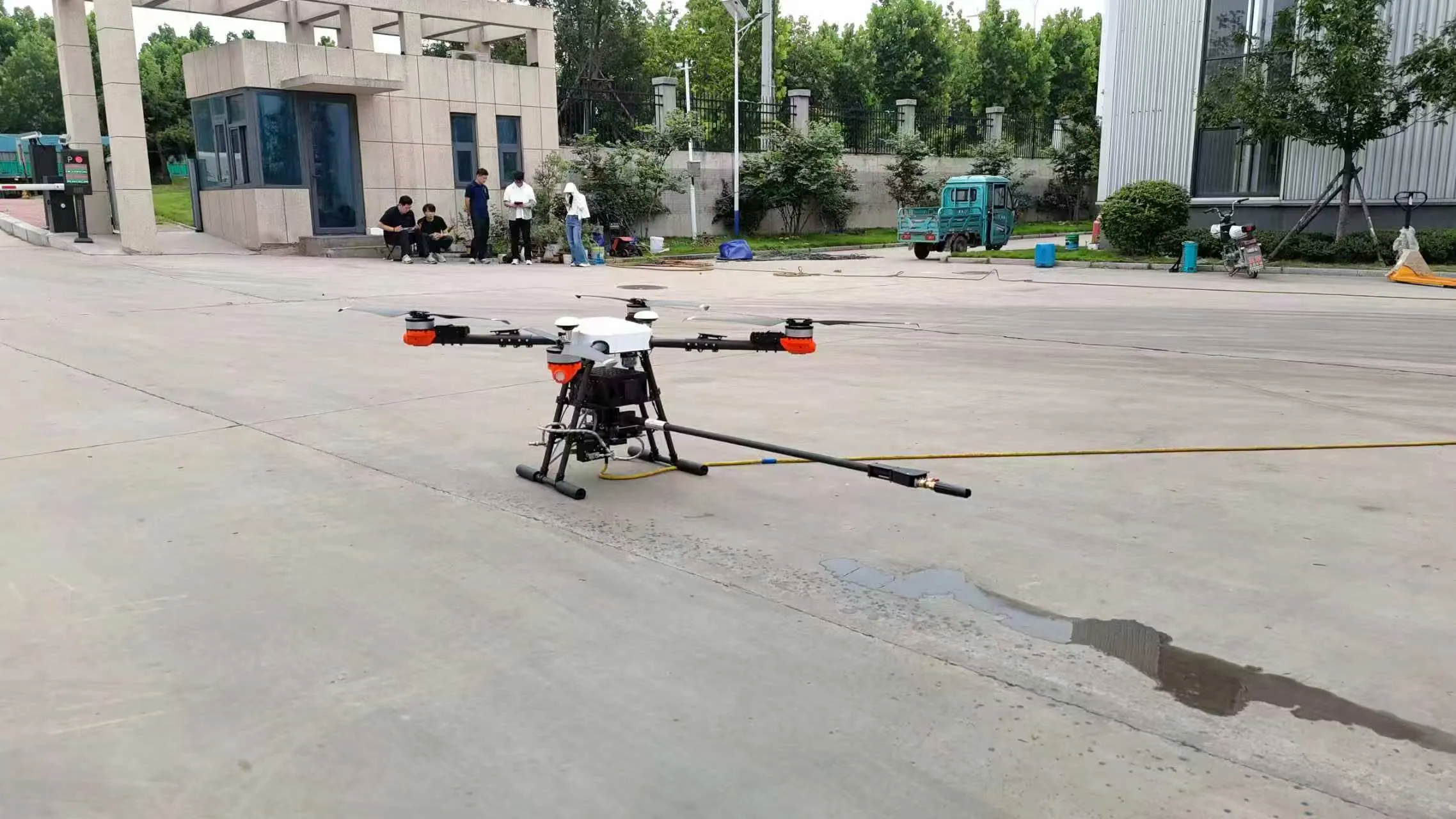 C20   Cleaning   Drone
