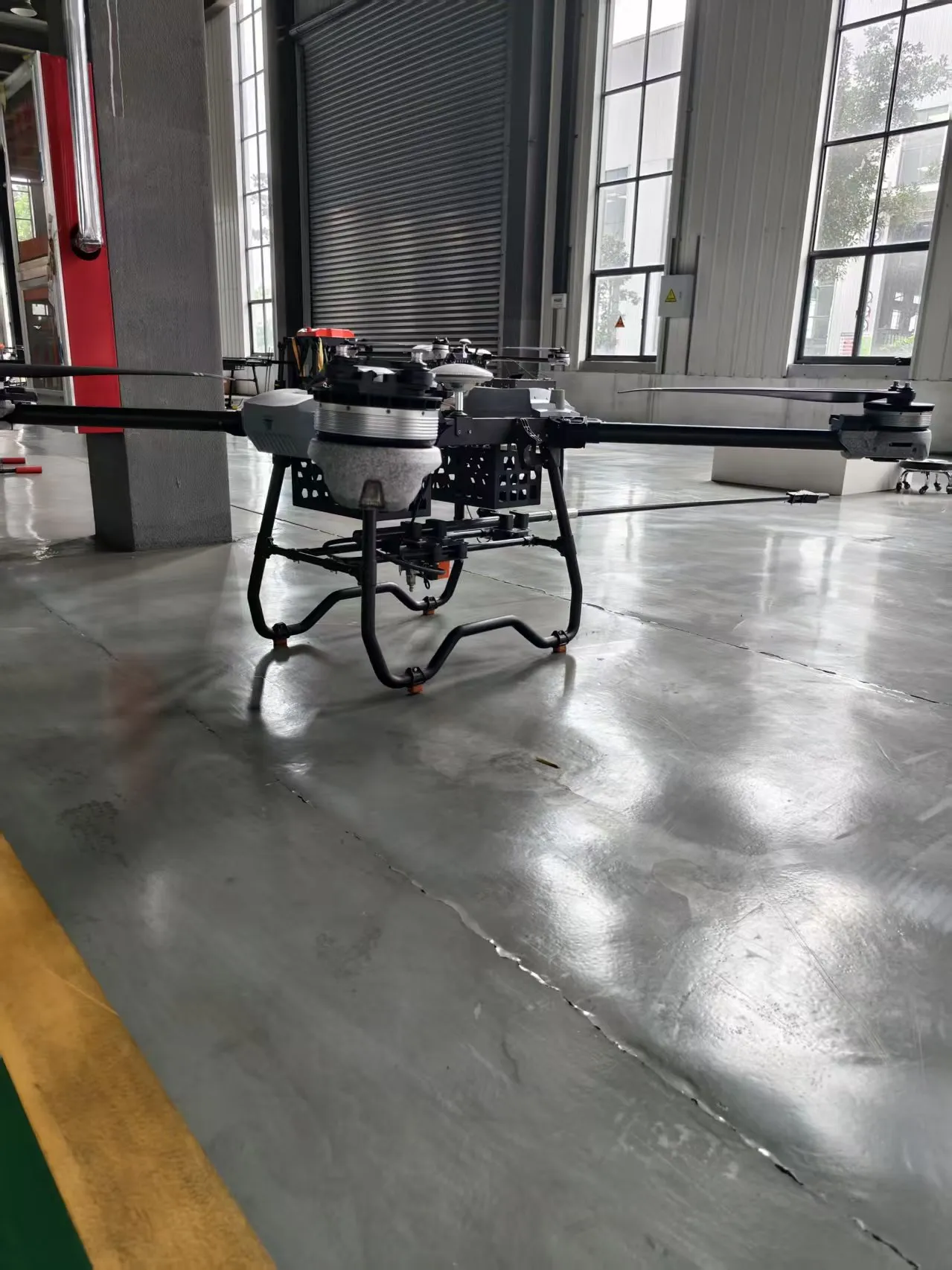 C50   Cleaning   Drone